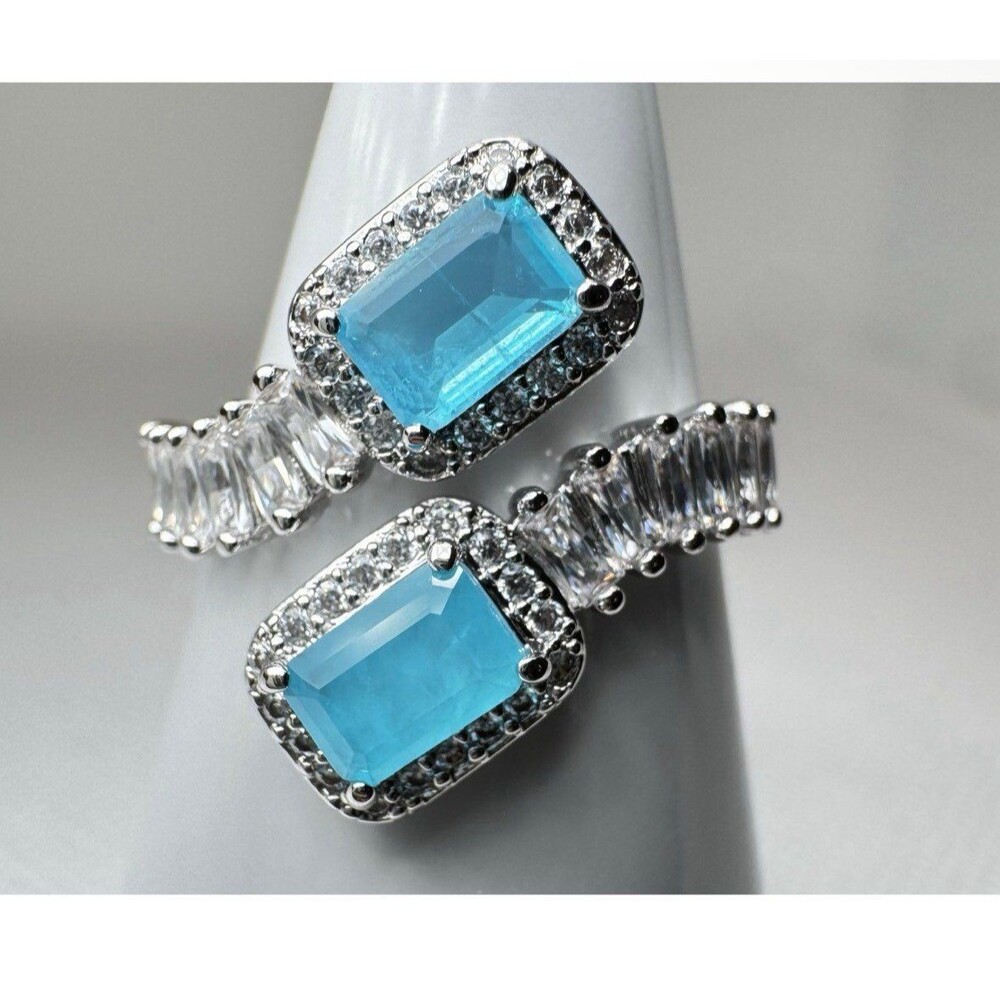 Size 10 Aqua Ring